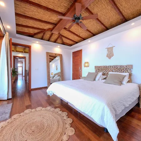 Bali Sea Views *