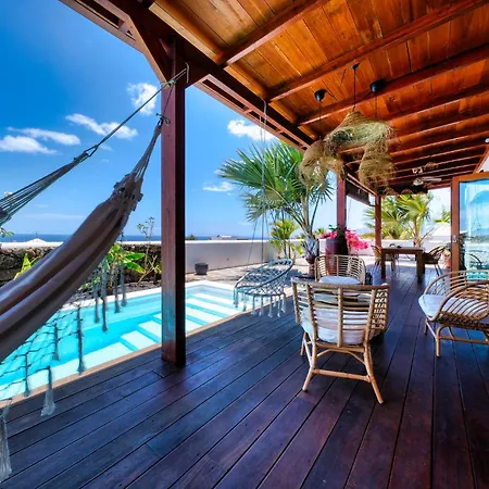 Bali Sea Views بويرتو ذيل كارمين